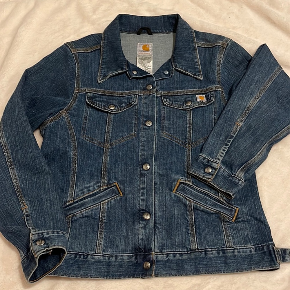CarHartt women’s jean jacket sz Large